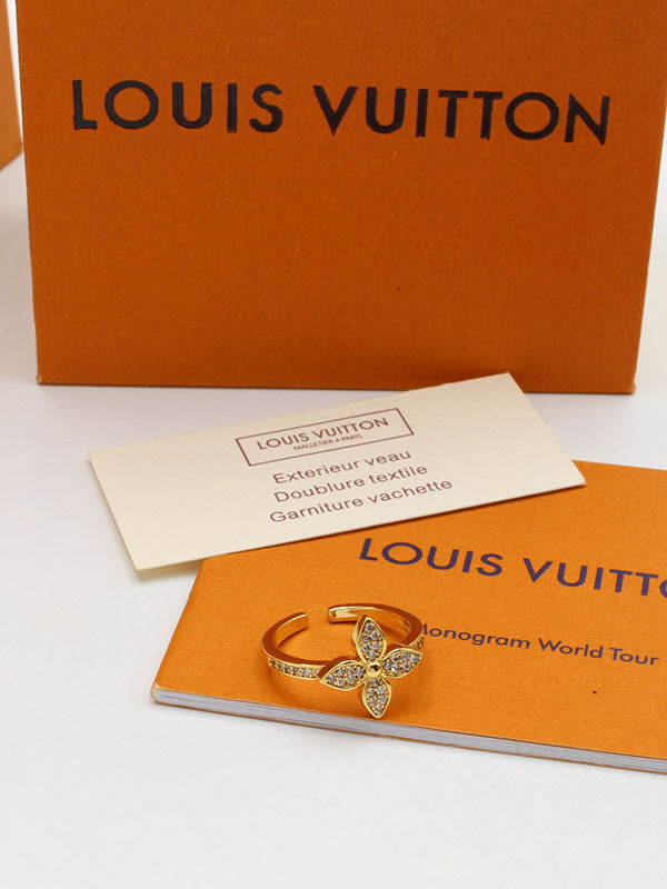 خاتم لويس فيتون سنقل سمول فلاور خواتم louis vuitton