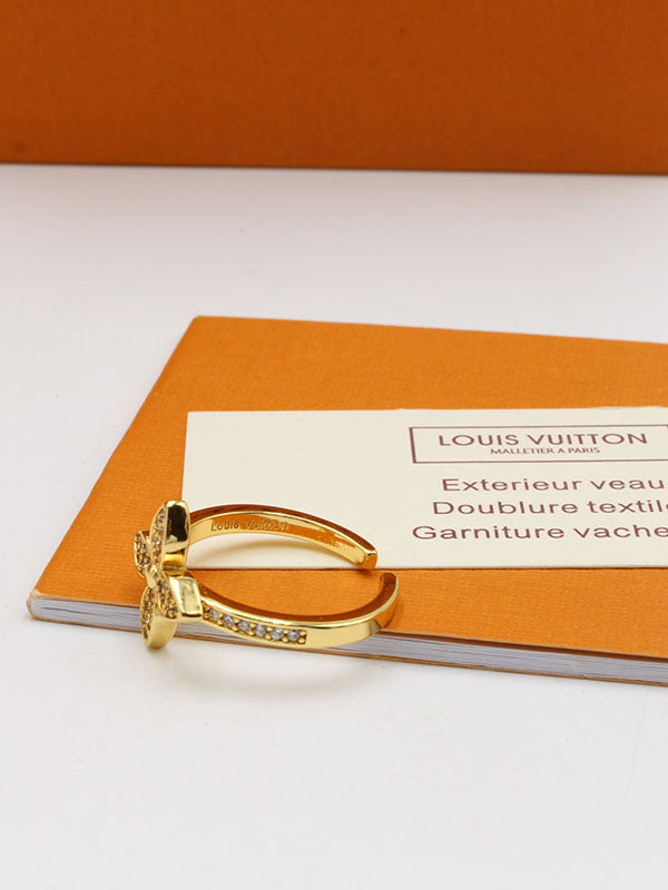 خاتم لويس فيتون سنقل سمول فلاور خواتم louis vuitton