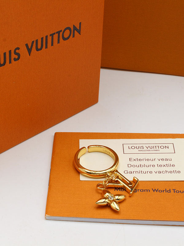 خاتم لويس فيتون لوقو بنتدنتس خواتم louis vuitton