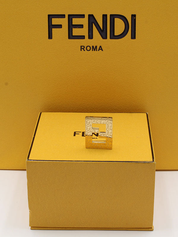 بروش فندي ميتال ذهبي بروش fendi