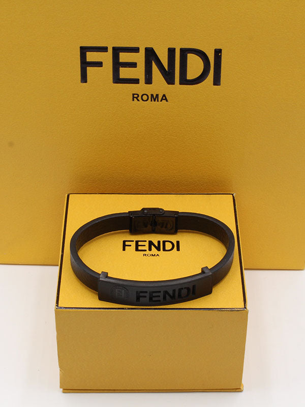 اسوارة فندي رجالية جلد اسود اسواره fendi