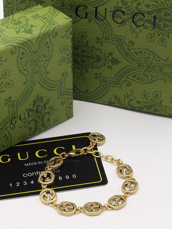 اساور قوتشي شاينز بنتدنت لوقو اسواره gucci