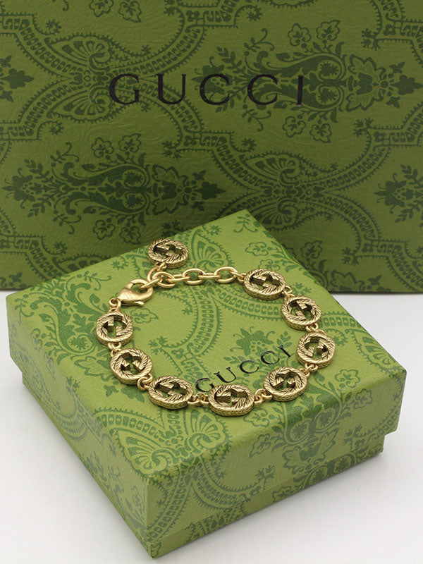 اساور قوتشي شاينز بنتدنت لوقو اسواره gucci