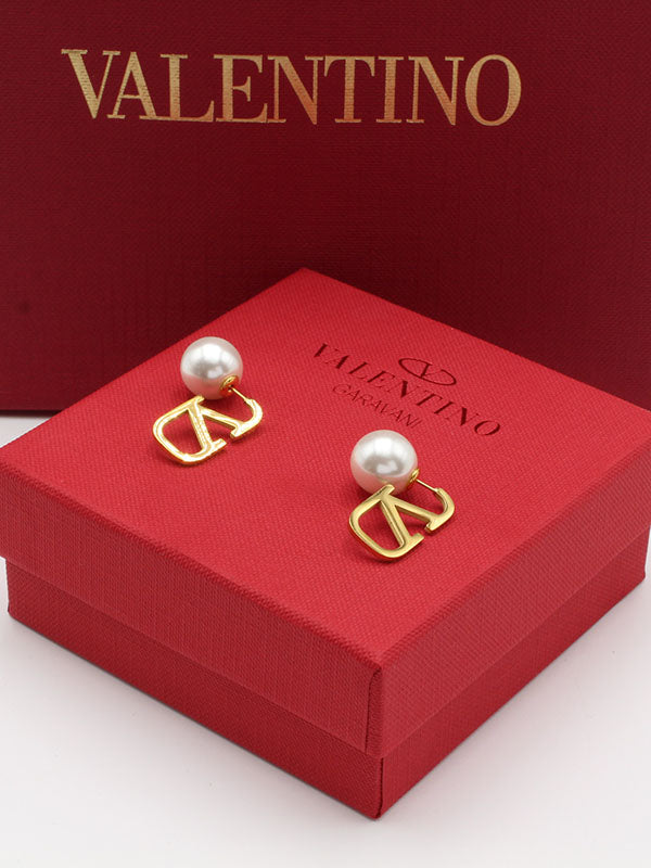 حلق فالنتينو لولو بيهايند حلق VALENTINO