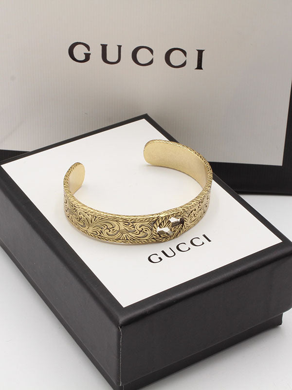 اساور قوتشي بيق بانقل لوقو اسواره gucci