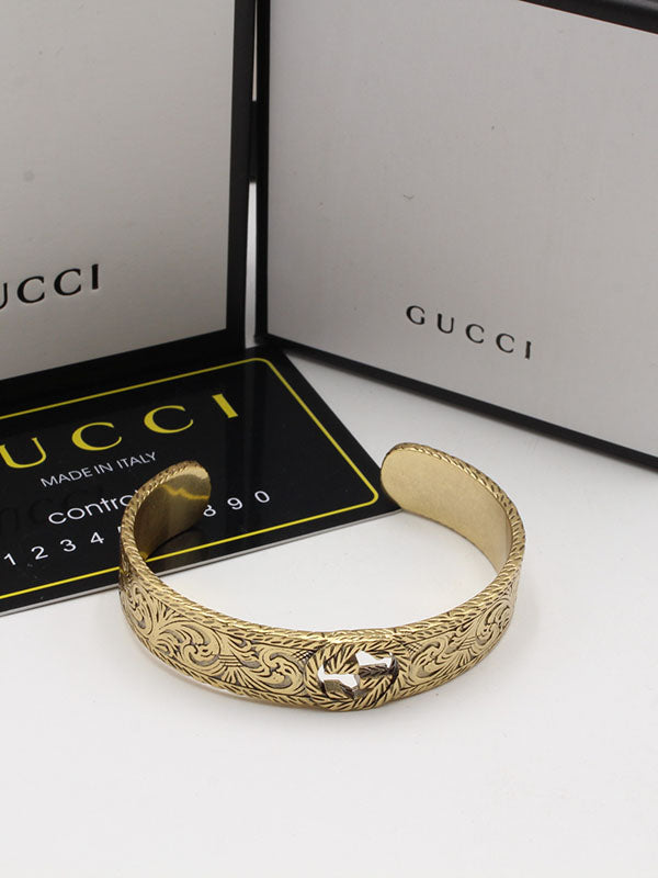 اساور قوتشي بيق بانقل لوقو اسواره gucci