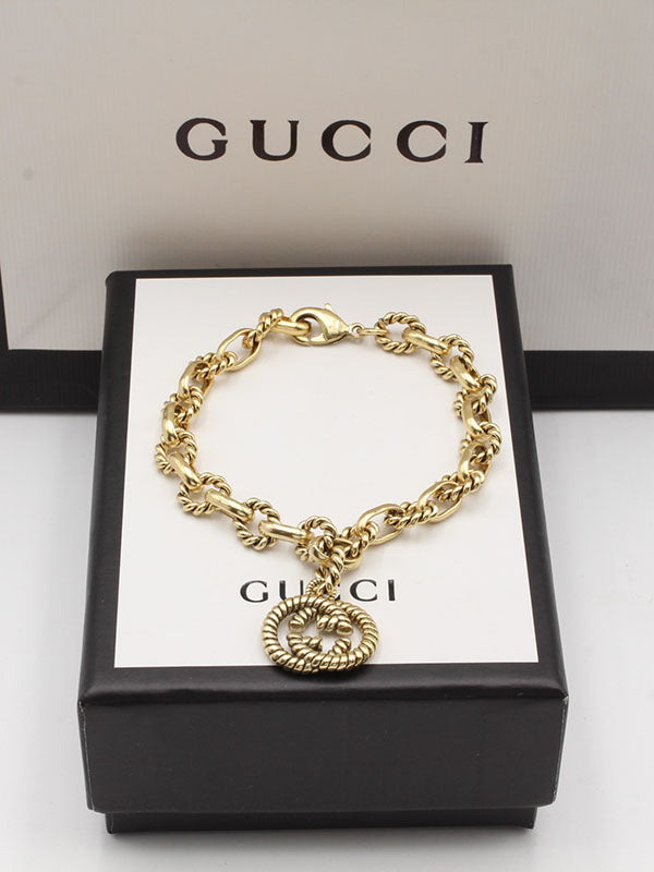 اساور قوتشي بيق بنتدنت لوقو برونز اسواره gucci