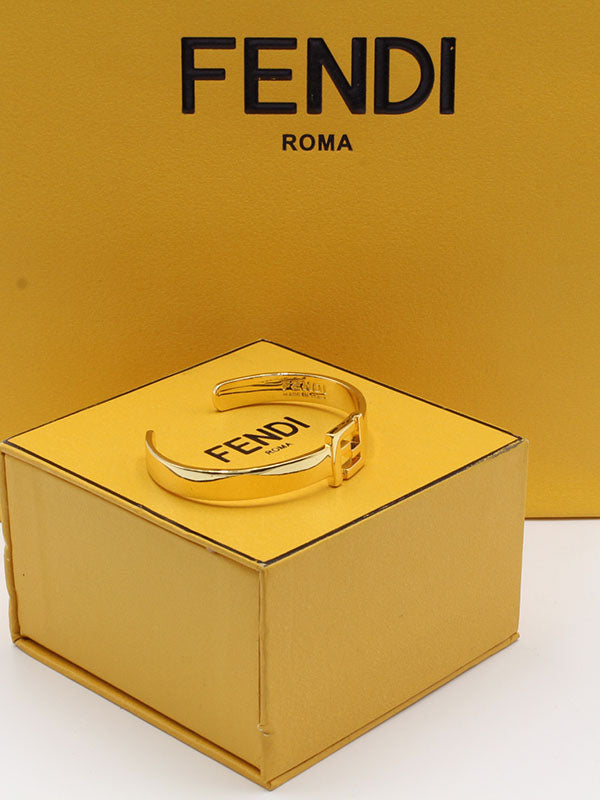 اسواره فندي بانقل لوقو ستامب اسواره fendi