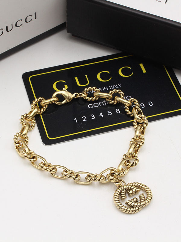 اساور قوتشي بيق بنتدنت لوقو برونز اسواره gucci