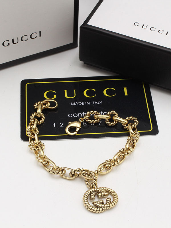 اساور قوتشي بيق بنتدنت لوقو برونز اسواره gucci