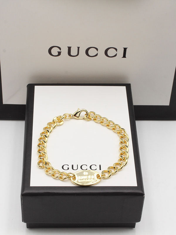 اساور قوتشي بيضاوي لوقو اسواره gucci