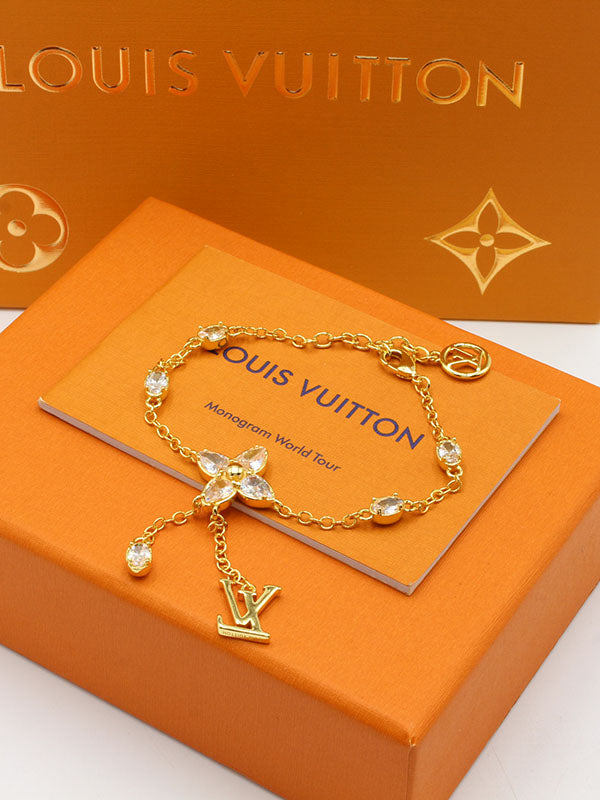 اساور لويس فيتون فلاور وذ زركون لوقو اسواره louis vuitton