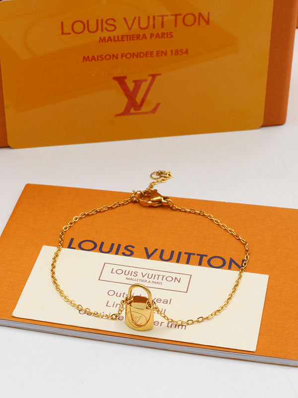 اساور لويس فيتون نيو كي لوقو اسواره louis vuitton ذهبي