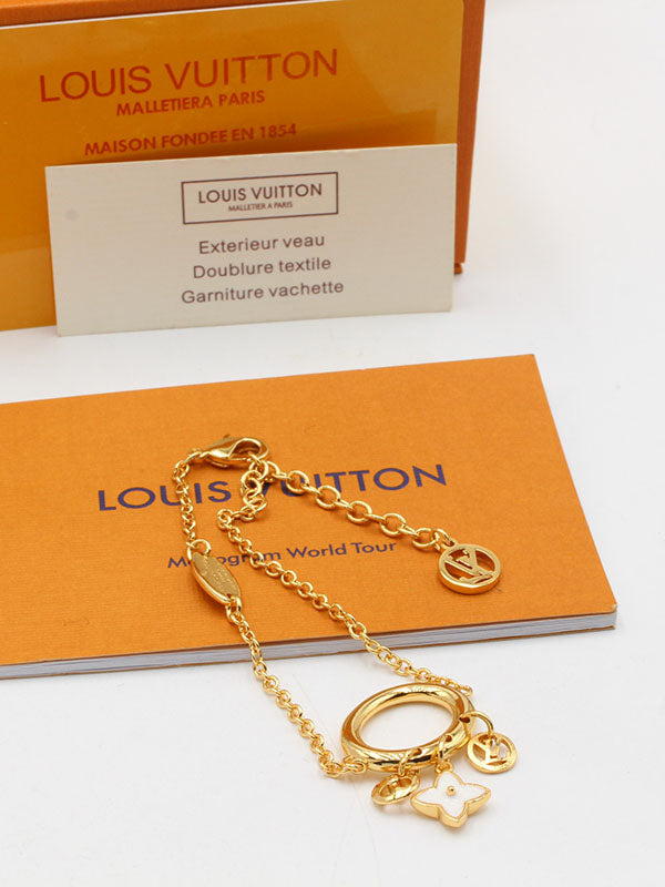 اساور لويس فيتون بيضاوي لوقو اسواره louis vuitton