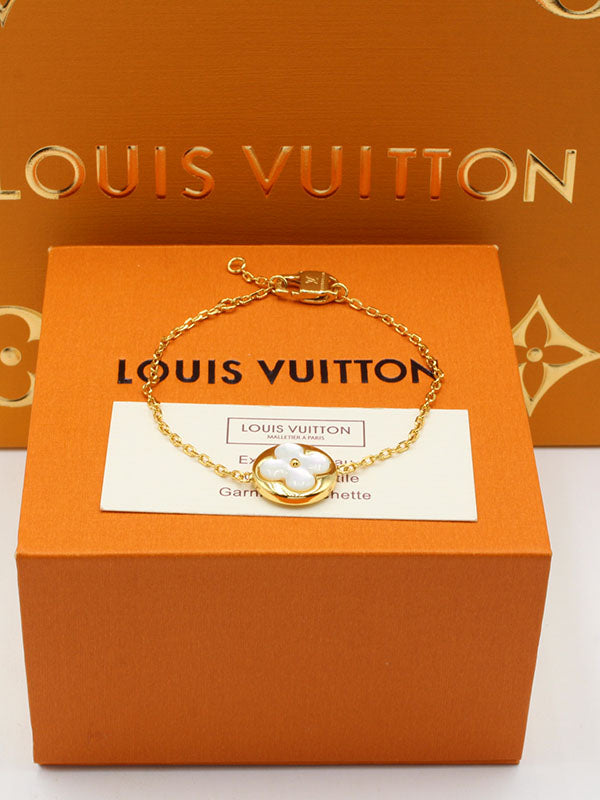 اساور لويس فيتون وايت شيل فلاور لوقو اسواره louis vuitton
