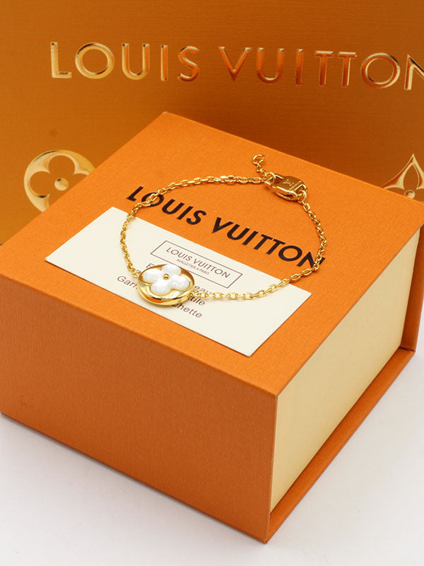 اساور لويس فيتون وايت شيل فلاور لوقو اسواره louis vuitton