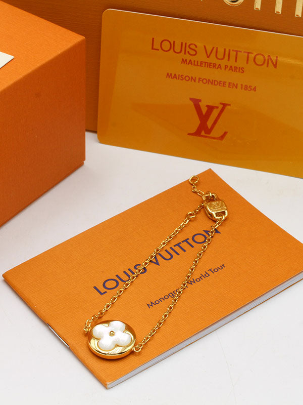 اساور لويس فيتون وايت شيل فلاور لوقو اسواره louis vuitton