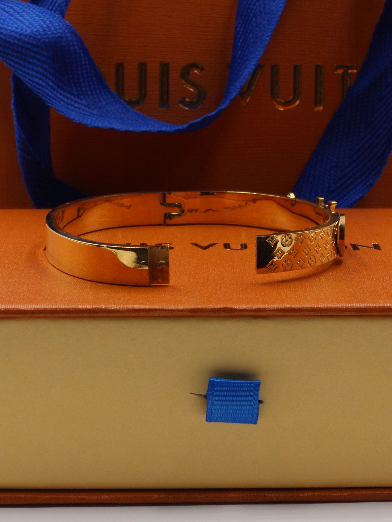 اسوارة لويس فيتون قولد براون بانقل اسواره louis vuitton