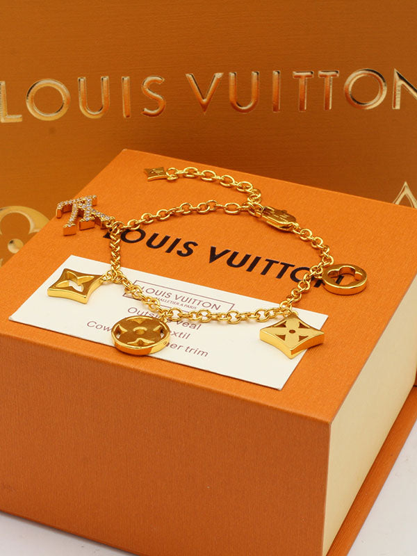 اساور لويس فيتون هيفي بنتدنتس لوقو اسواره louis vuitton