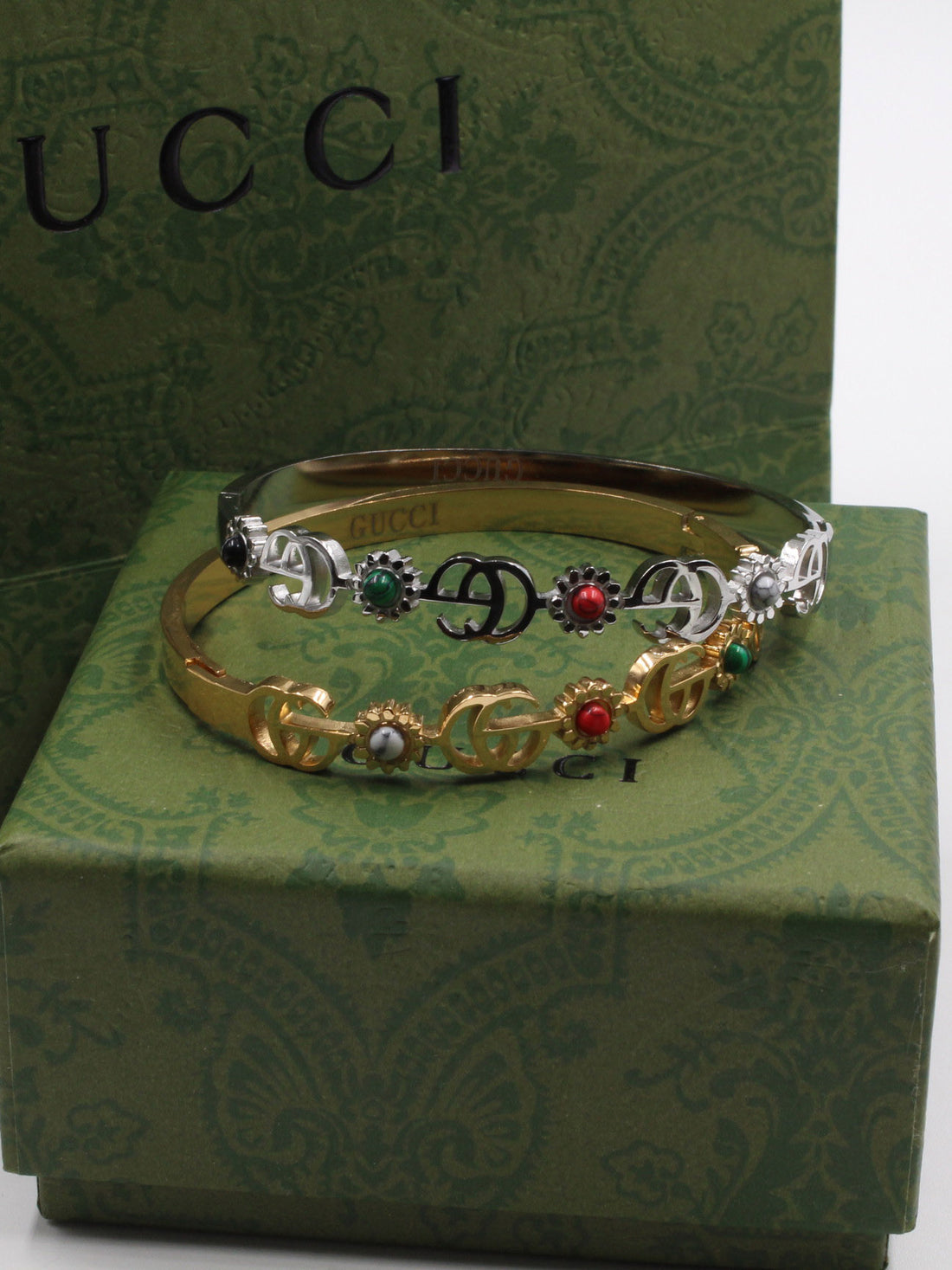 اسوارة قوتشي بانقل وذ ستون اسواره gucci