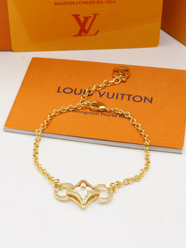 اساور لويس فيتون لاكجري دبل سيركلز لوقو اسواره louis vuitton ذهبي