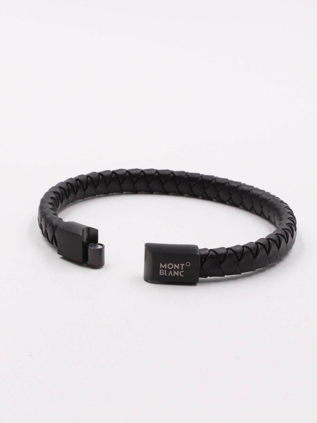 اساوِر مونت بلانك رجالي جلد اسواره mont blank
