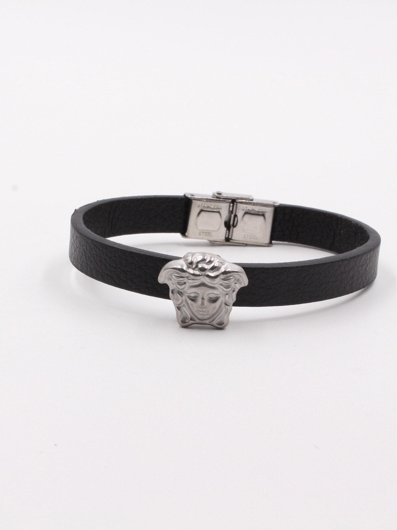 Versace bracelet for men - أسوارة فرزاتشي رجالي اسواره versace فضي