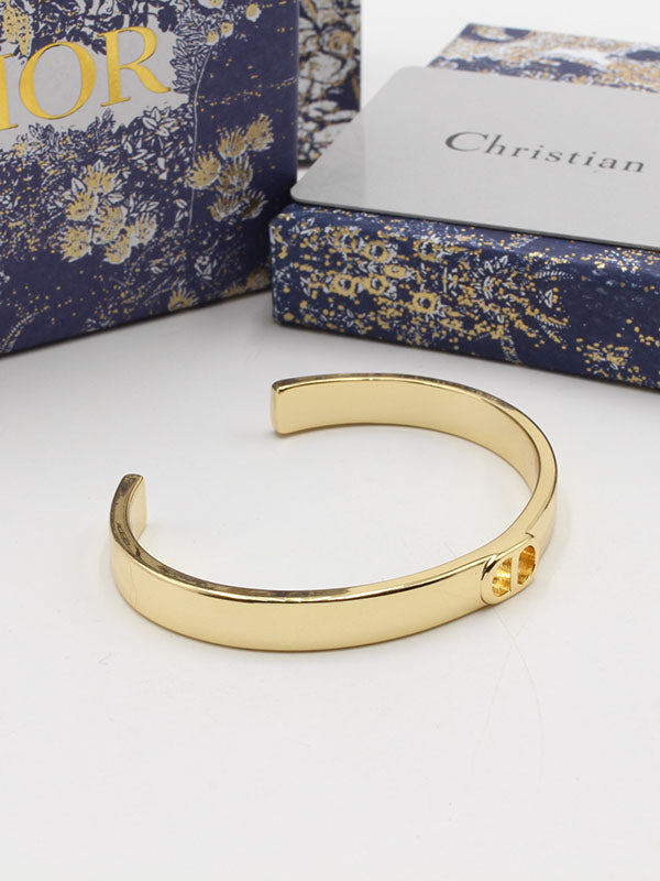 اسواره ديور نيو بانقل ميتال لوقو اسواره dior