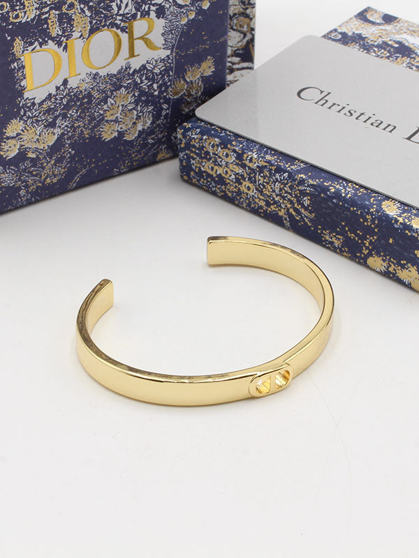 اسواره ديور نيو بانقل ميتال لوقو اسواره dior