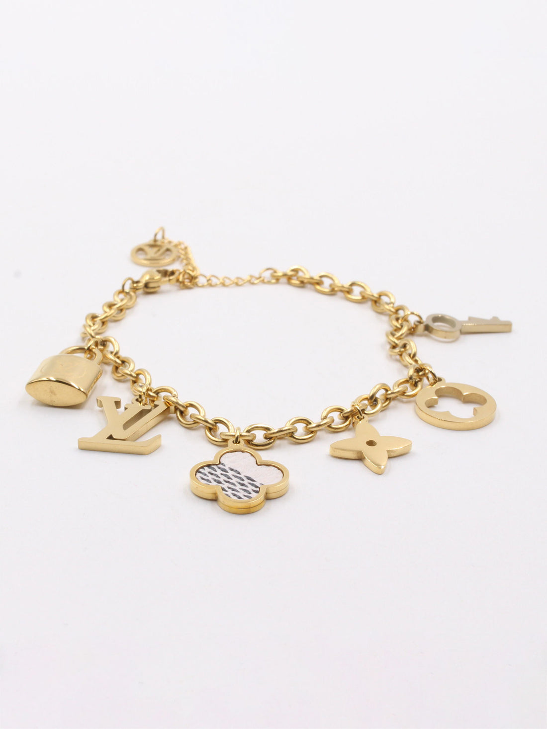 اساور لويس فيتون ملتي بنتدنس اسواره louis vuitton ذهبي