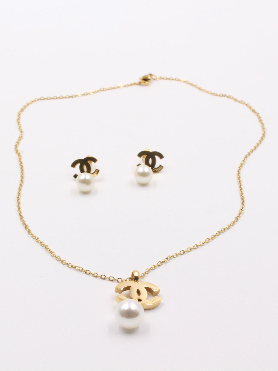 طقم شانيل لولو لوقو اطقم chanel