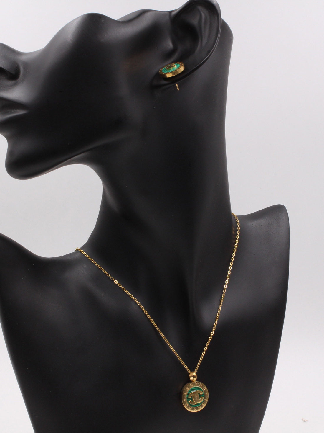 طقم شانيل شيل ملون اطقم chanel