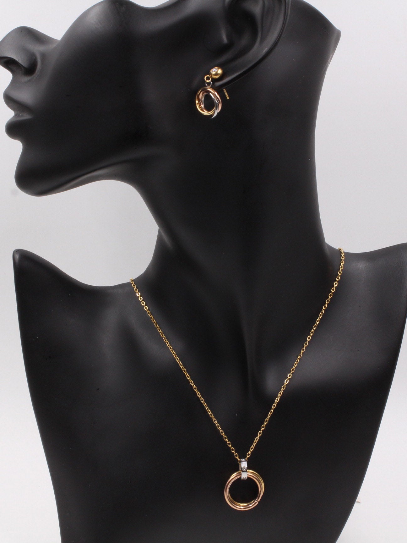 طقم كارتير ملون سيركلز اطقم CARTIER
