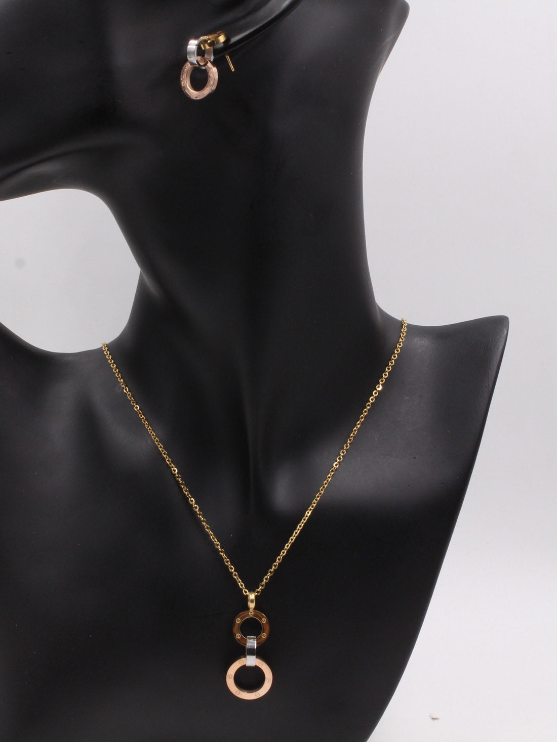 طقم كارتير لوف اطقم CARTIER
