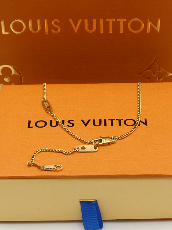 سلسال لويس فيتون طويل اسطواني سلسال louis vuitton