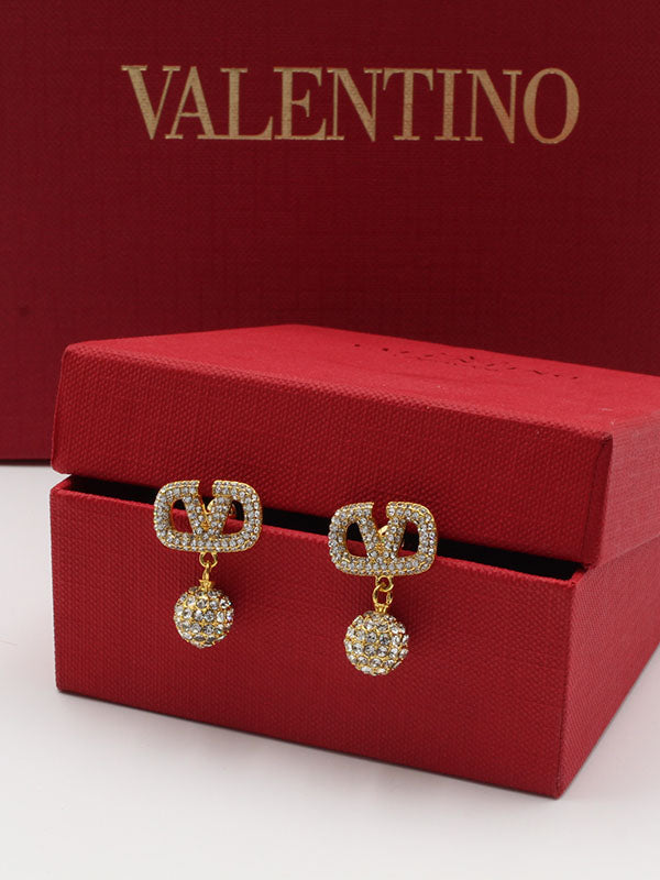 حلق فالنتينو زركون ستون V حلق VALENTINO ذهبي