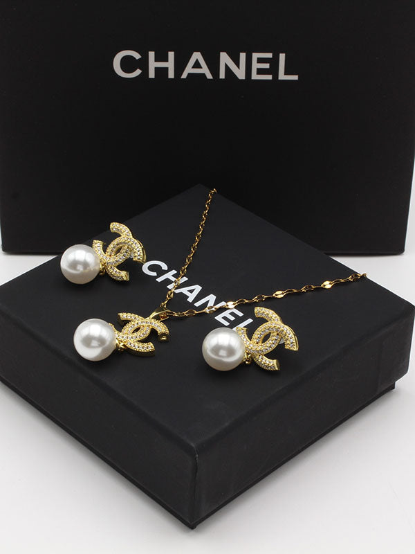 طقم شانيل 2 قطع ميني ستون لولو اطقم chanel