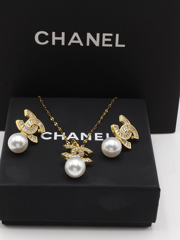 طقم شانيل 2 قطع كيوبك لولو اطقم chanel