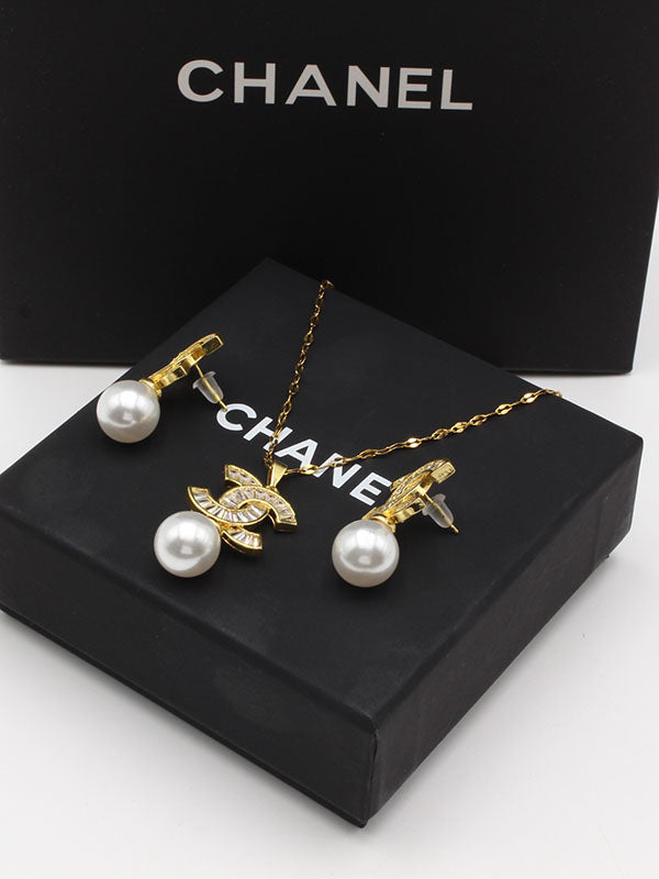 طقم شانيل 2 قطع كيوبك لولو اطقم chanel