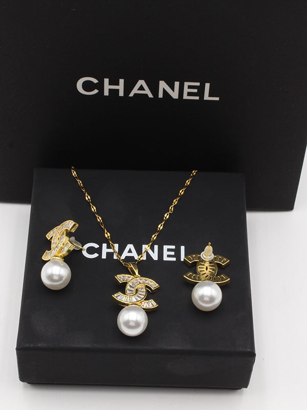 طقم شانيل 2 قطع كيوبك لولو اطقم chanel