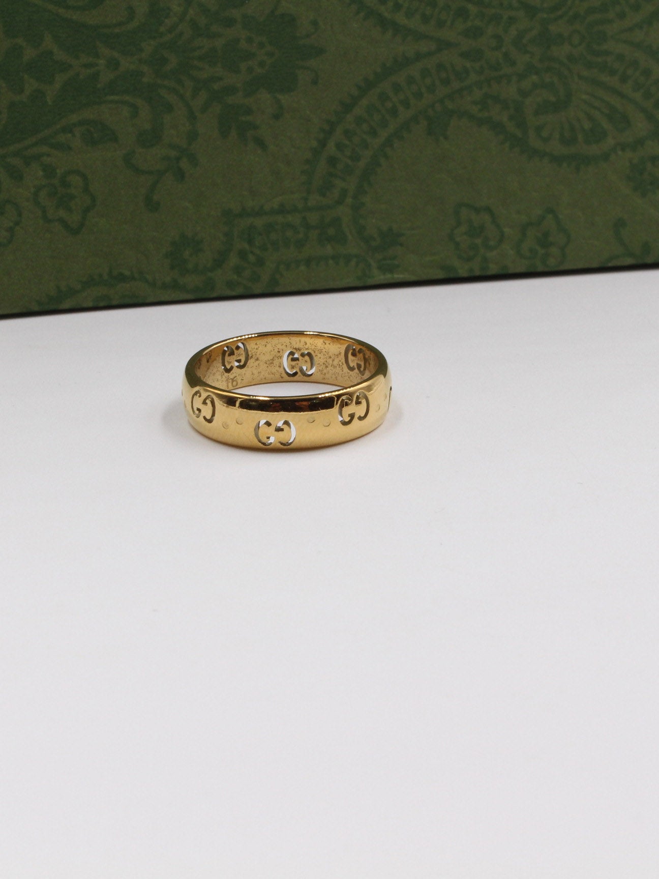دبله قوتشي ناعمة خواتم gucci ذهبي 6