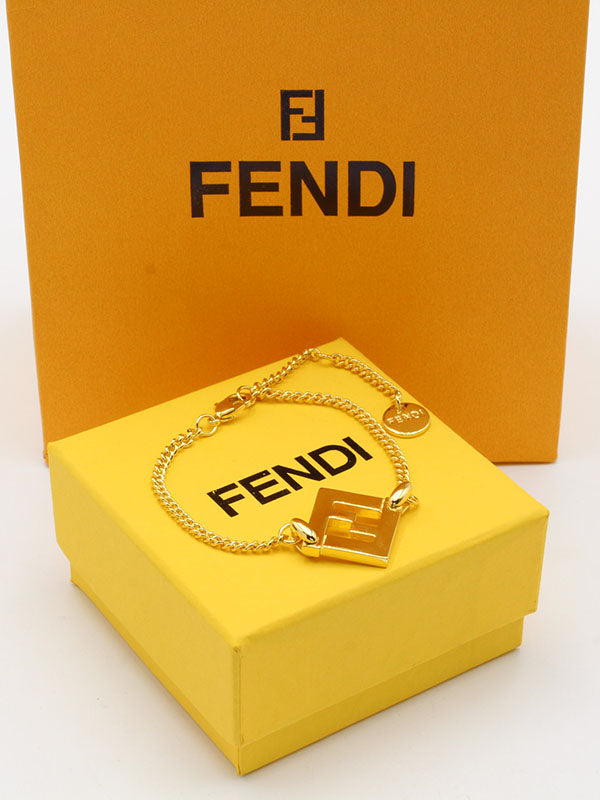 اساور فندي سكوير ميتال لوقو اسواره fendi
