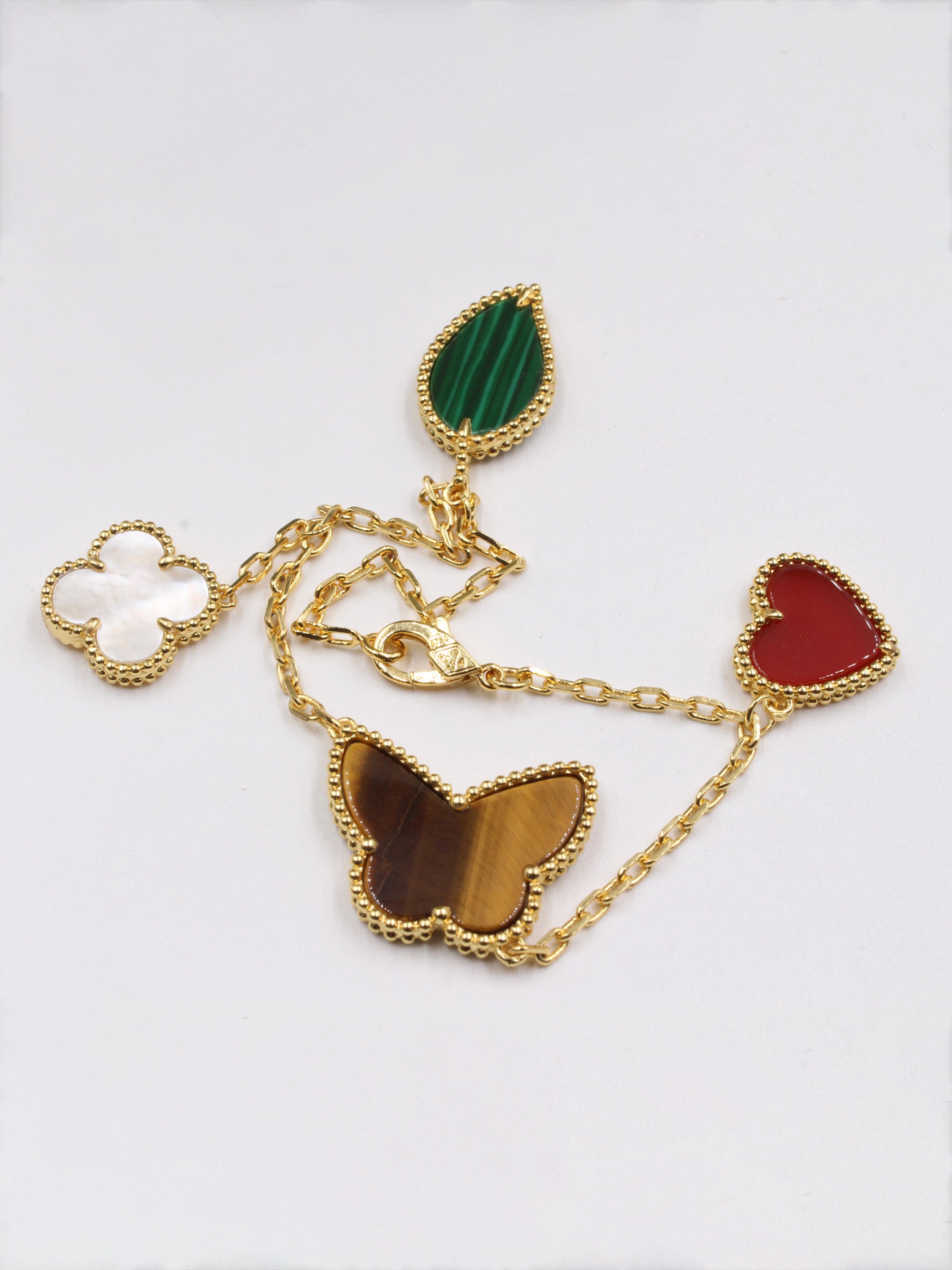 اسوارة فان كليف ملتي بنتدنس ملون اسواره van cleef