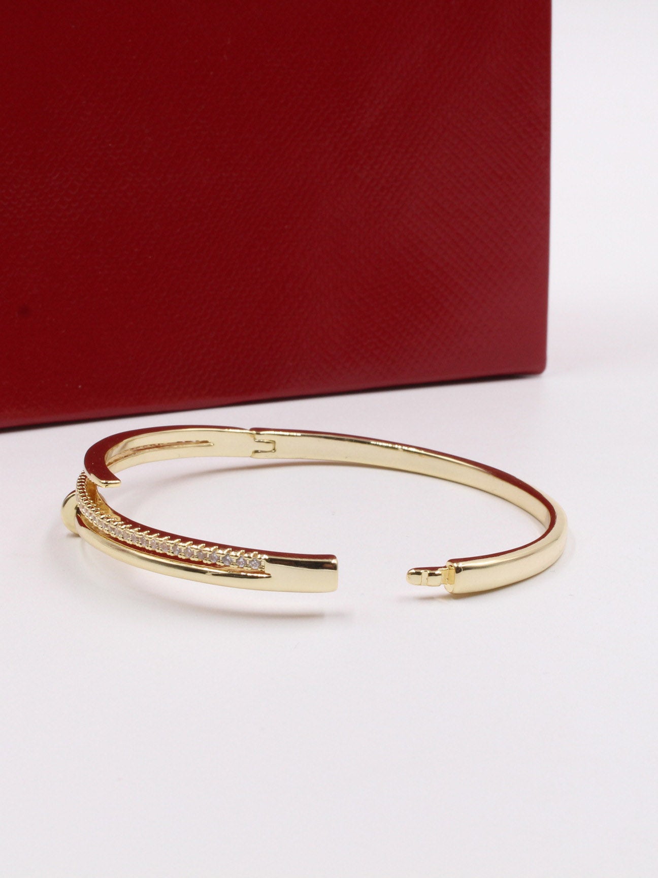 اسوارة كارتير مسمار زركون دبل لاينز اسواره CARTIER