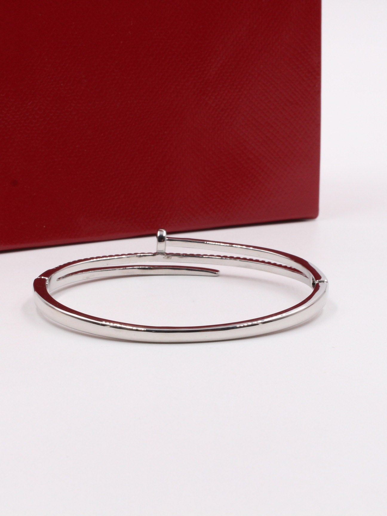 اسوارة كارتير مسمار زركون دبل لاينز اسواره CARTIER