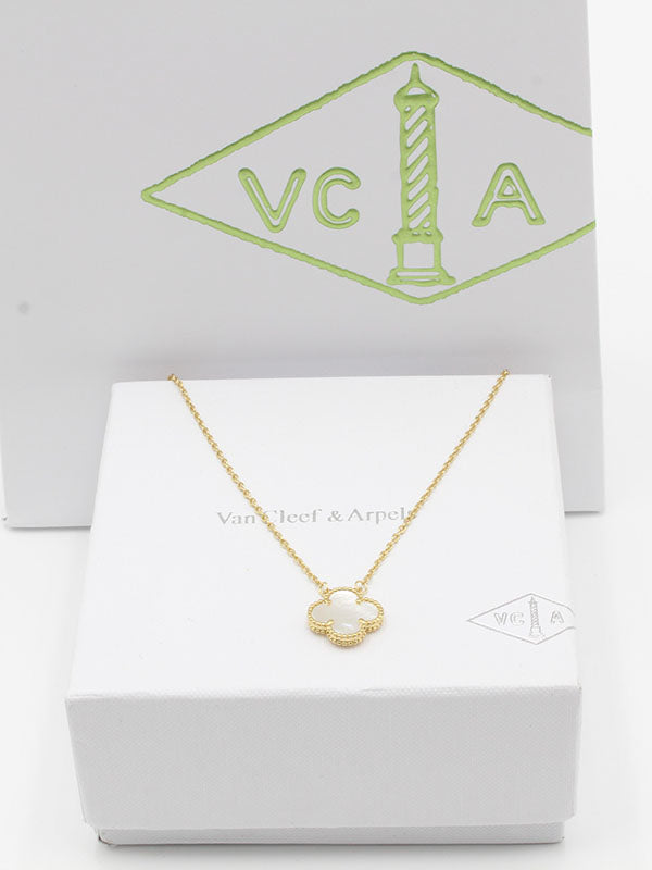 سلسال فان كليف الجديد سلسال van cleef ابيض ذهبي