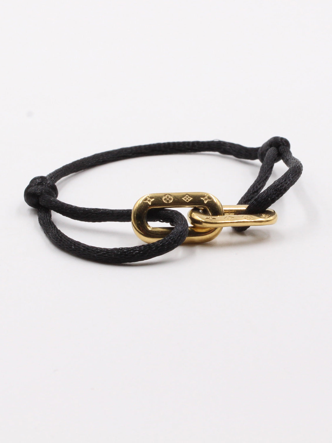 اسوارة لويس فيتون خيط اسواره louis vuitton