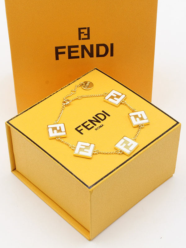 اساور فندي سكوير وايت لوقو اسواره fendi
