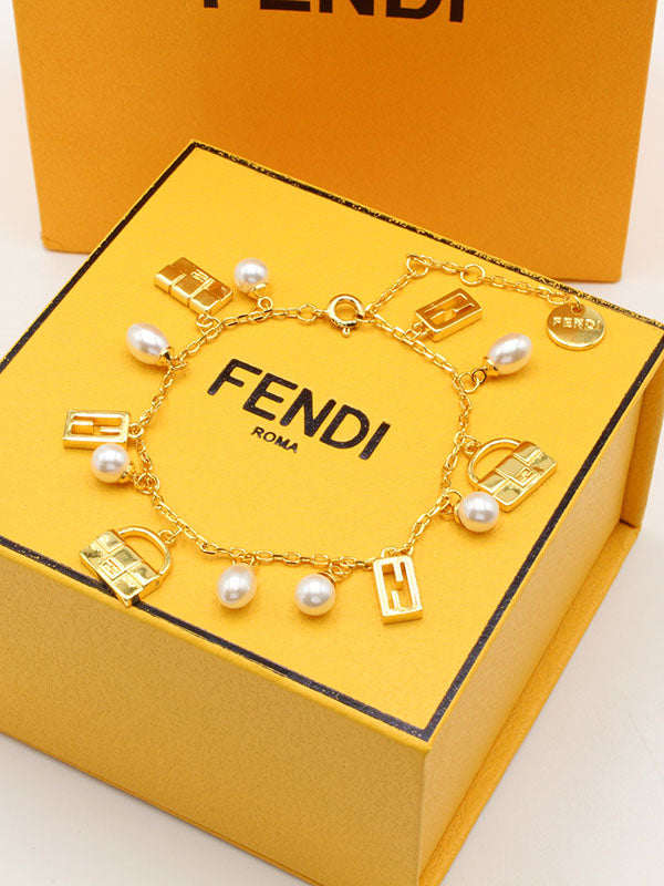 اساور فندي لولو ملتي بنتدنتس لوقو اسواره fendi ذهبي