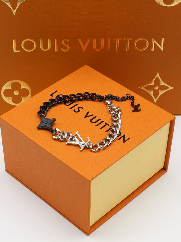 اساور لويس فيتون هاف بلاك اسواره louis vuitton فضي